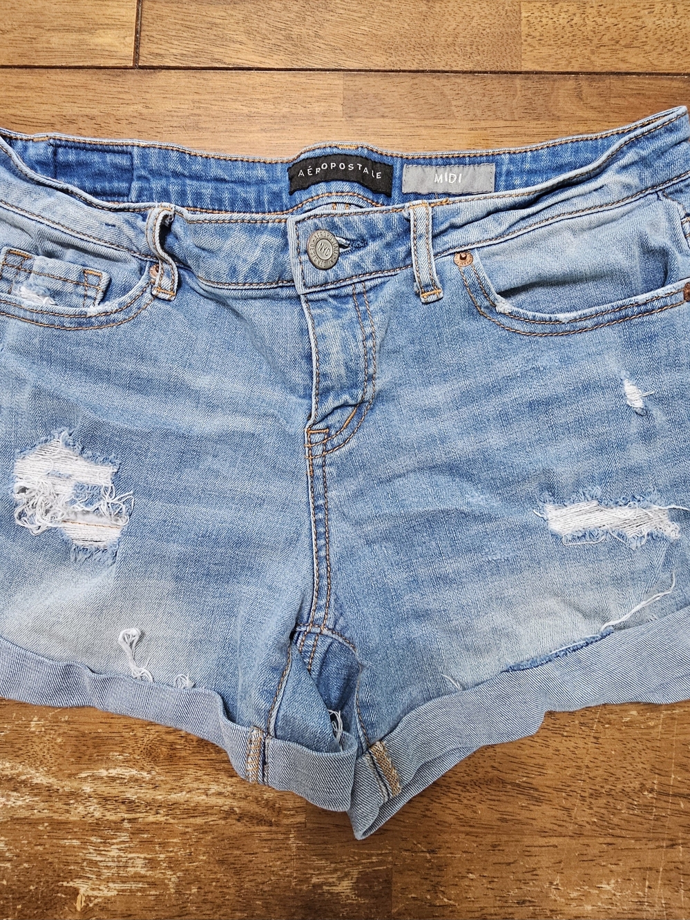 Aeropostale Light Blue Distressed Roll-Hem Jean Shorts